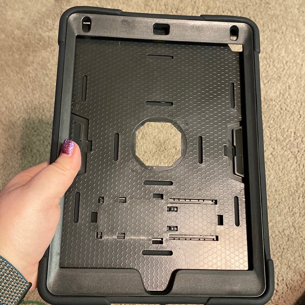 iPad Pro 9.7” rugged case